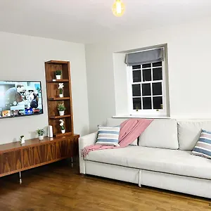 Lovely Spacious At Temple Bar Dublin